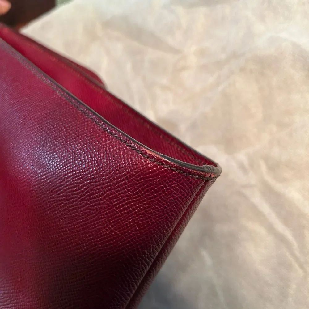 Authentic Dolce & Gabbana Sicily Burgundy Leather Tote - Picture 12 of 16